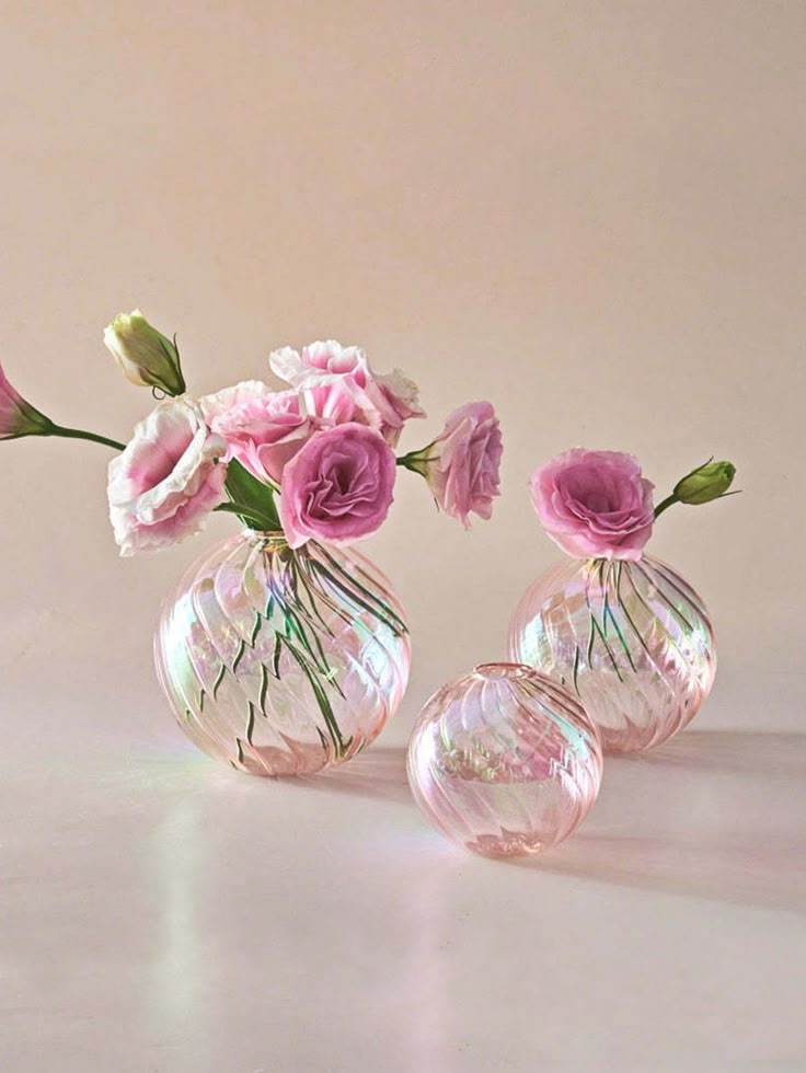 Hoa cắm lọ thủy tinh mini